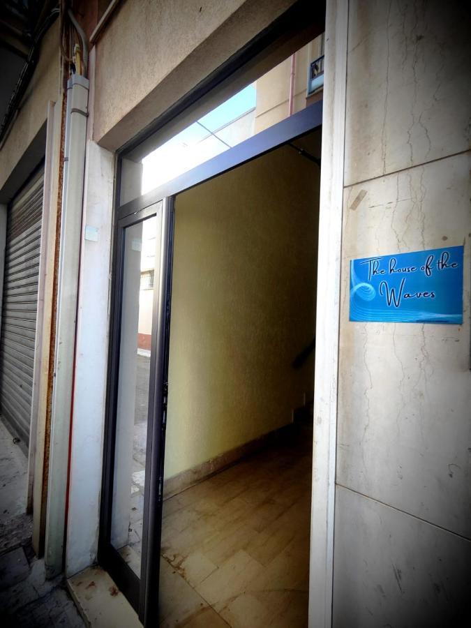 The House Of The Waves Hotel Brindisi Exterior foto